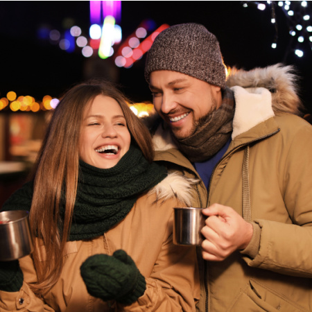 SEVEN FESTIVE DATE IDEAS FOR THE HOLIDAY SEASON